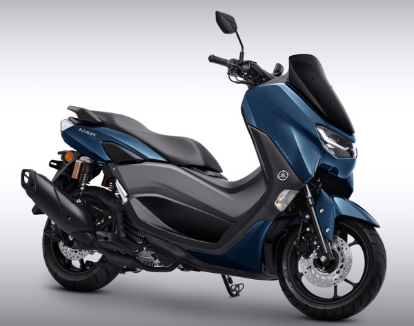 Begini Cara Buka Jok Motor NMAX Connected Menggunakan Kunci Darurat, Ternyata Mudah!