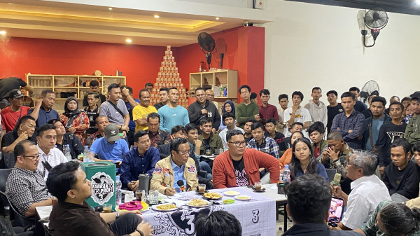 Kunjungi Medan, Mahfud MD Cicipi Kopi Seulawah yang Lezat dan Kaya Sejarah