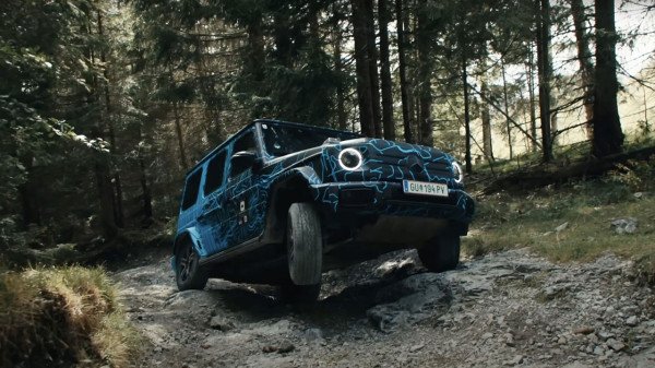 Mobil Listrik Mercedes-Benz G-Class Bisa Berputar 360 Derajat, Ternyata Ini Manfaatnya