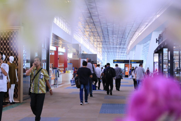 Lampaui Target, Penumpang Pesawat 2023 di Bandara AP II Meroket 30 Persen Tembus 80,14 Juta