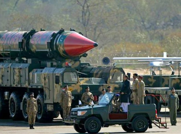 Perbandingan Kekuatan Militer Iran Vs Pakistan, Siapa Lebih Unggul?