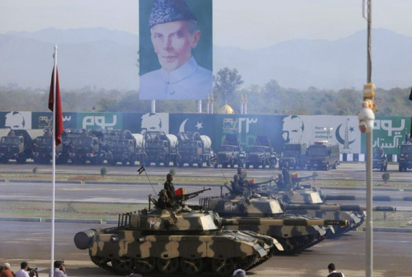 Deretan Ketegangan Pakistan dan Iran