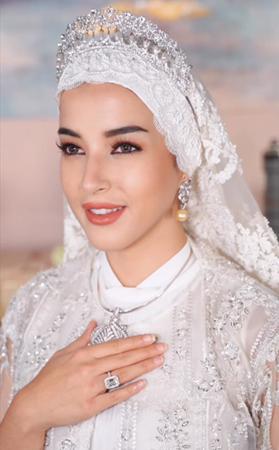 Bak Pinang Dibelah Dua, Tasya Farasya Sukses Tiru Gaya Riasan Nikah Anisha Rosnah