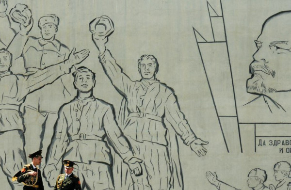 100 Tahun setelah Kematian Vladimir Lenin, Apakah Warga Rusia Mengabaikan Legasinya?