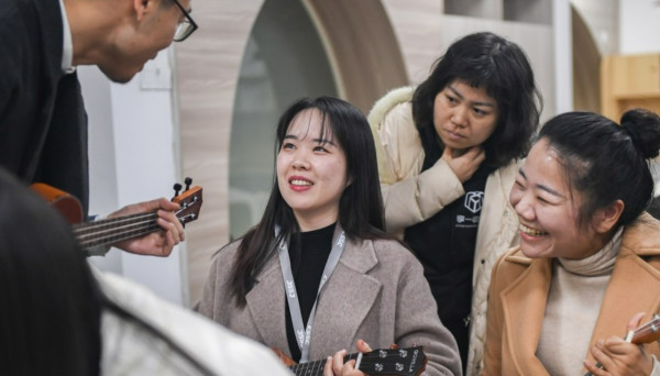 5 Fakta Tren Sekolah Malam di China, dari Melampiaskan Hobi hingga Mencari Teman Baru