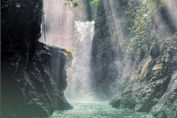 10 Curug di Bogor yang Paling Dekat dengan Jakarta, Nomor 7 Lagi Viral