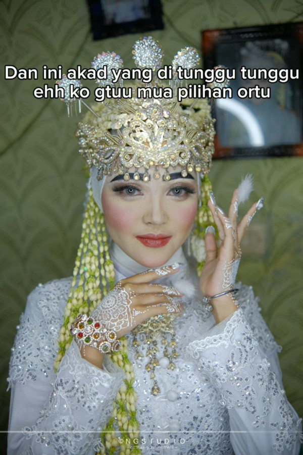 Viral! Pengantin Nangis Lihat Hasil Makeup MUA Pilihan Orang Tua, Disebut Mirip Ondel-ondel