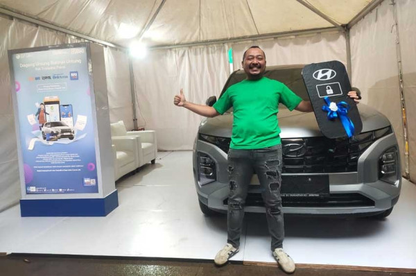 Undian Dagang Untung Belanja Untung BRI, Pedagang Pasar Induk Kramat Jati Dapat Hyundai Creta