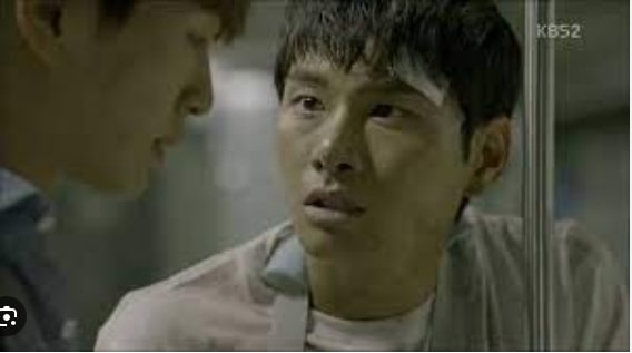 6 Drakor Terpopuler Lee Yi-kyung, Pemeran Min-hwan 'Marry My Husband'