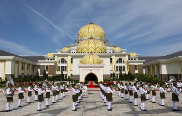 Siapa Sultan Ibrahim? Raja Baru Malaysia yang Suka Hidup Mewah dan Memiliki Tentara Pribadi