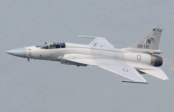 Ini 3 Mesin Tempur Buatan China yang Dipakai Pakistan untuk Serang Iran