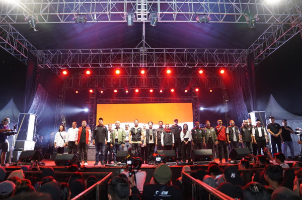 Kemeriahan Pesta Rakyat Ganjar-Mahfud di Sidoarjo