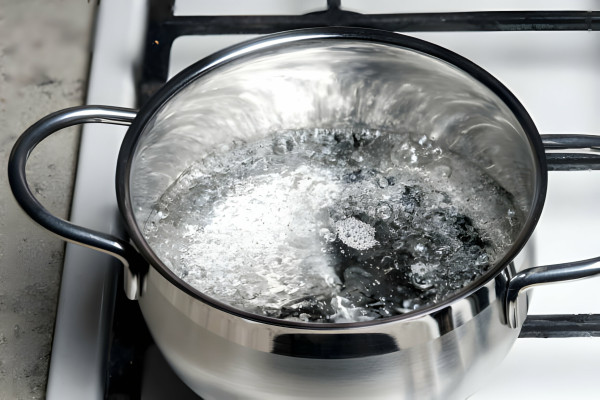 5 Makanan yang Tidak Boleh Dimasak dengan Peralatan Berbahan Tembaga