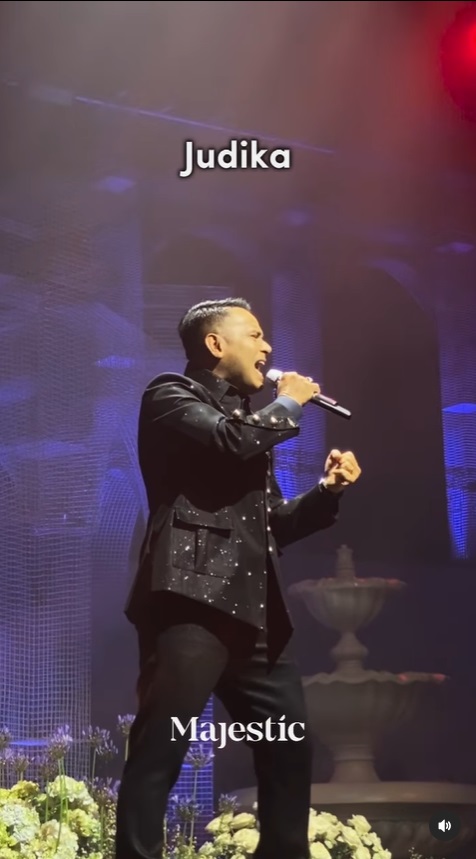 Viral! Pernikahan Mewah Dokter Surabaya, Undang Ronan Keating dan Beri Doorprize Jam Rolex
