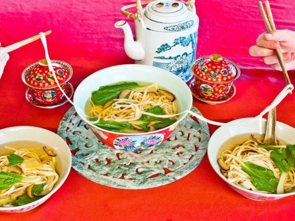 8 Makanan yang Membawa Keberuntungan di Tahun Baru Imlek