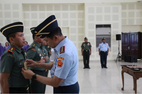 5 Mayjen Termuda di Mabes TNI, Nomor 1 Jadi Perisai Hidup Presiden Jokowi