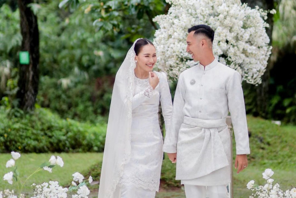 Keluarga Lettu Muhammad Fardhana Terima Ayu Ting Ting Apa Adanya