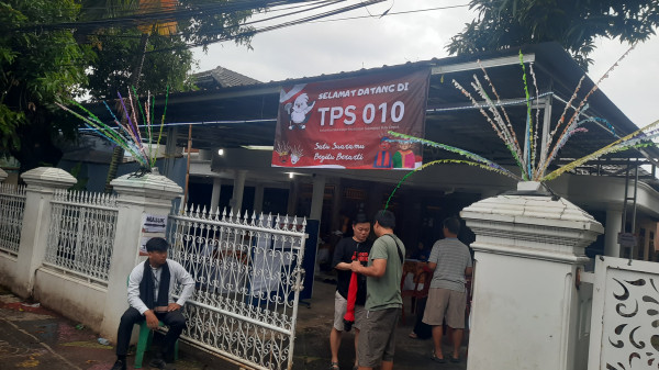 Ayu Ting Ting Antusias Nyoblos di Pilpres 2024, Siap Berikan Suara