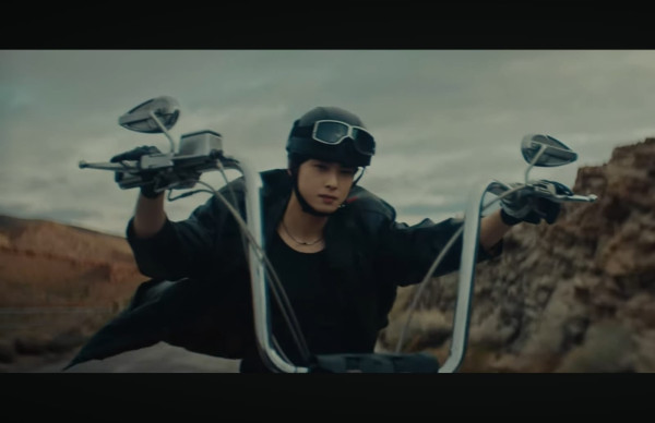 Lirik dan Makna Lagu Stay dari Cha Eun-woo serta Terjemahannya
