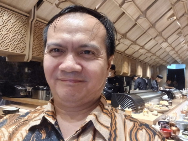 Kritisi Pertemuan Jokowi dan Surya Paloh, Aktivis: Seharusnya Parpol Kawal Suara Rakyat