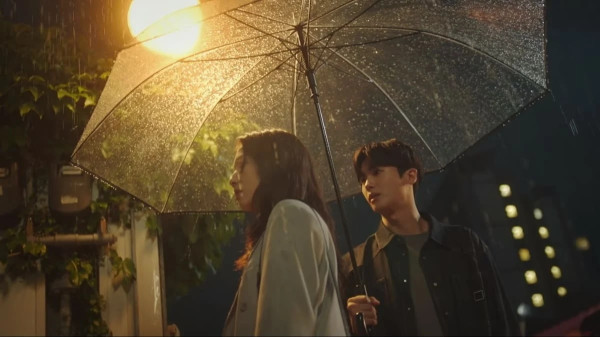 Penjelasan Doctor Slump Episode 8: Scene Foto Ha-neul dan Kyung-min