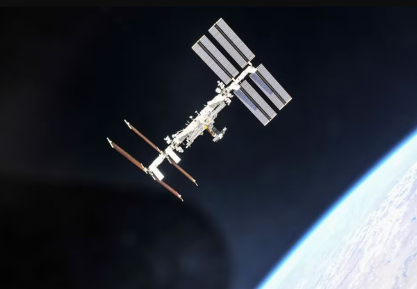 Perang Nuklir di Luar Angkasa antara Rusia dan Amerika Serikat, Mungkinkah?