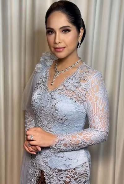 Potret Cantik Annisa Pohan saat Hadiri Pelantikan AHY sebagai Menteri ATR