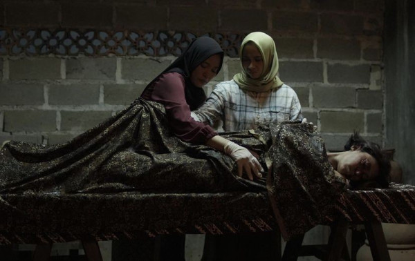 Cerita Aghniny Haque Alami Kejadian Mistis di Lokasi Syuting Pemandi Jenazah
