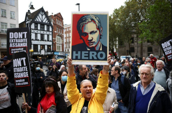 Akankah Pendiri WikiLeaks Julian Assange Diekstradisi ke AS?