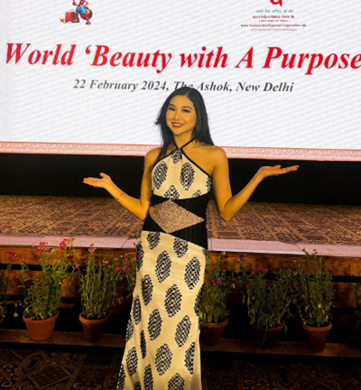 5 Potret Audrey Vanessa Tampil di Presentasi Miss World 2024, Dibalut Gaun Tenun dari Livette