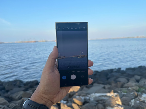 Ternyata Ini Alasan Galaxy S24 Ultra Gunakan Bezel Titanium
