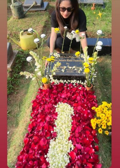 Tamara Tyasmara Ziarah ke Makam Dante Jelang Rekonstruksi Kematian sang Anak