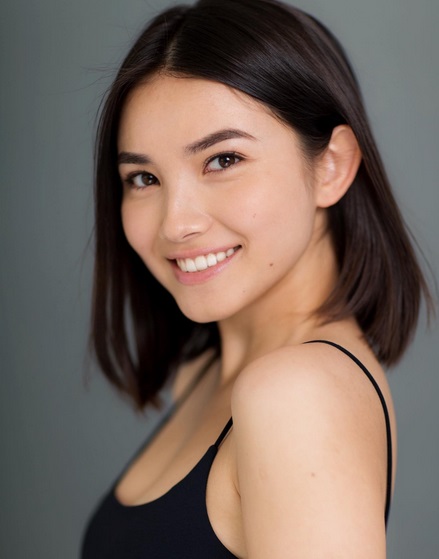 3 Potret Cantik Maria Zhang, Pengendali Tanah di Serial Avatar: The Last Airbender
