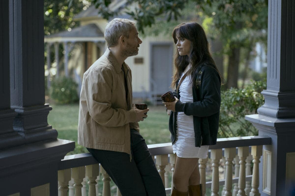 Review Film Miller's Girl: Cinta Tabu Guru-Murid yang Nanggung