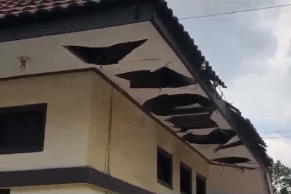 Ini Penampakan Kerusakan Mako Brimob Polda Jatim setelah Terjadi Ledakan