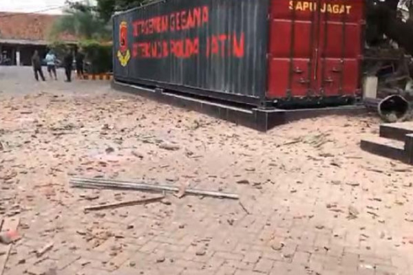 Ini Penampakan Kerusakan Mako Brimob Polda Jatim setelah Terjadi Ledakan