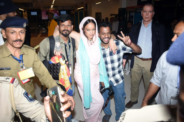 Penampilan Rihanna di Pesta Pranikah Anak Orang Terkaya India Disebut Malas dan Membosankan