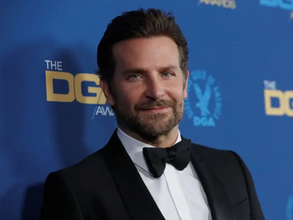 7 Pekerjaan Artis Hollywood sebelum Terkenal, Brad Pitt Jadi Penari Telanjang