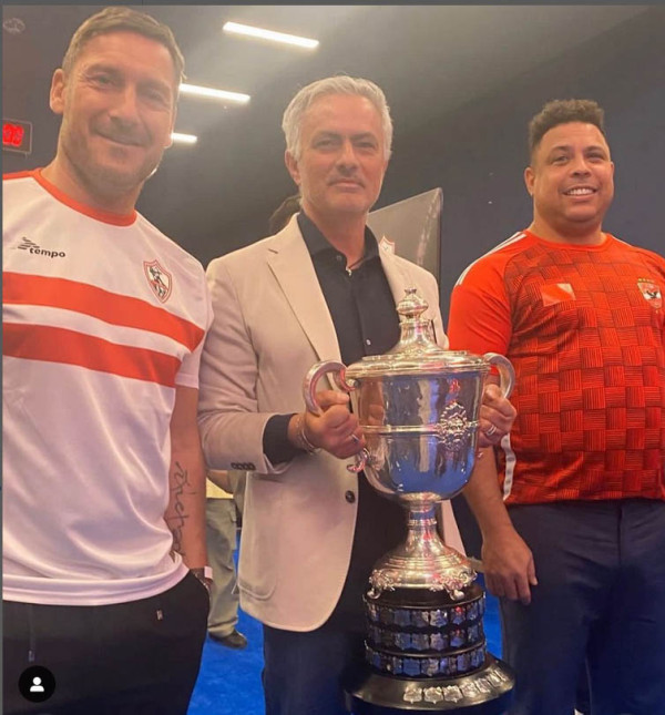 Ketika Jose Mourinho Hadiri Pertarungan Joshua vs Ngannou dan Kaget Lihat Tubuh Tyson Fury