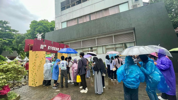 Junjung Keragaman Budaya, KB Bank Dukung Korean Festival Day di UGM