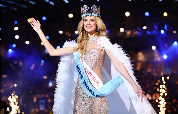 5 Potret Miss World 2024 Krystyna Pyszkova, Cantik!