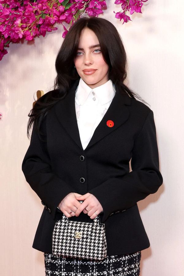 Deretan Artis Hollywood Pakai Pin Merah di Oscar 2024, Serukan Gencatan Senjata Gaza