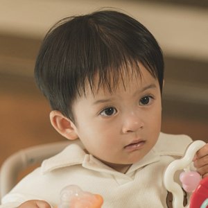 Biodata dan Deskripsi 10 Karakter Keluarga Hong Hae-in 'Queen of Tears'
