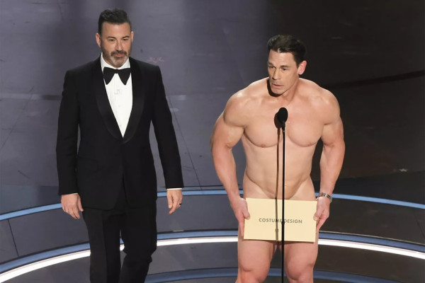 Aksi Telanjang John Cena di Oscar 2024 Dikecam Penggemar WWE, Disebut Memalukan