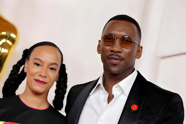 6 Artis Hollywood Dukung Gencatan Senjata di Gaza dengan Pakai Pin Merah saat Oscar 2024