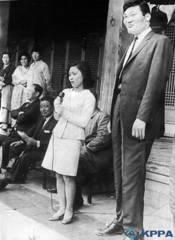 10+ Orang Tertinggi di Korea Sepanjang Sejarah, Ada Pemain Exhuma