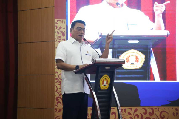 Hadirkan KSP Moeldoko, UPNVJ Gelar Kuliah Umum Komitmen Menuju Indonesia Emas 2045