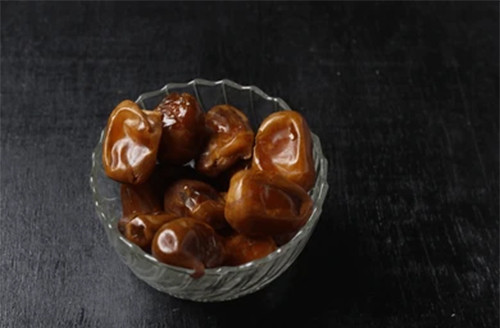 8 Jenis Buah Kurma yang Populer dan Cocok Dijadikan Takjil