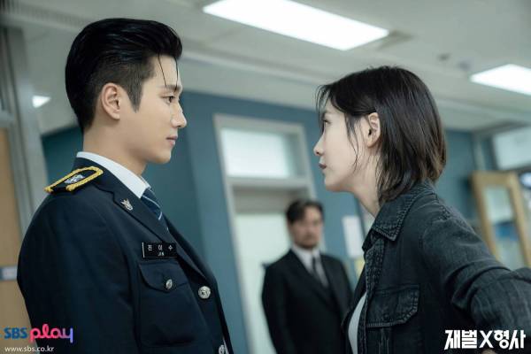 6+ Drama Korea Awal 2024 yang Ratingnya Tembus Dua Digit