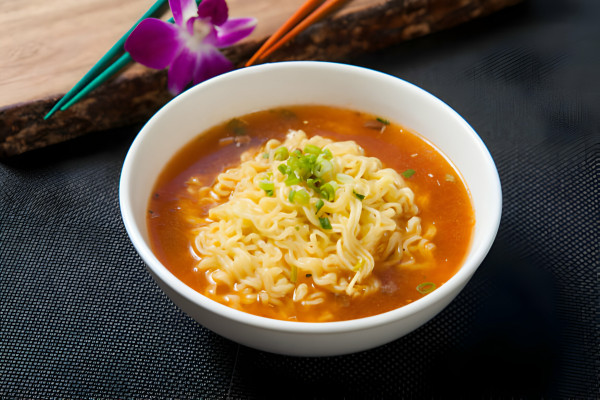 5 Makanan yang Bikin Maag Kambuh saat Dikonsumsi Buka Puasa, Hindari